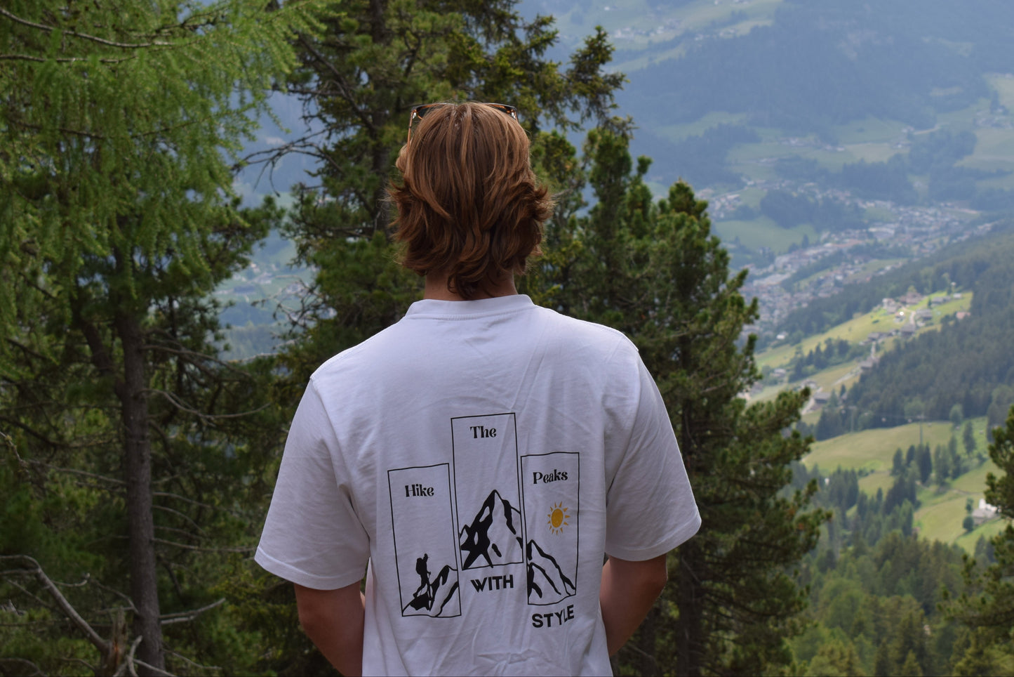 "THE JOURNEY" OVERSIZE T-SHIRT