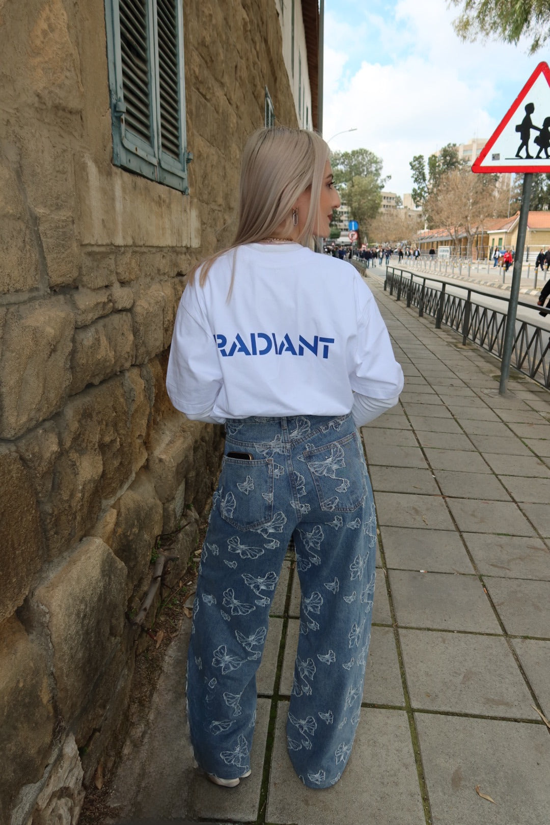 "BLOOM ALWAYS" OVERSIZE T-SHIRT